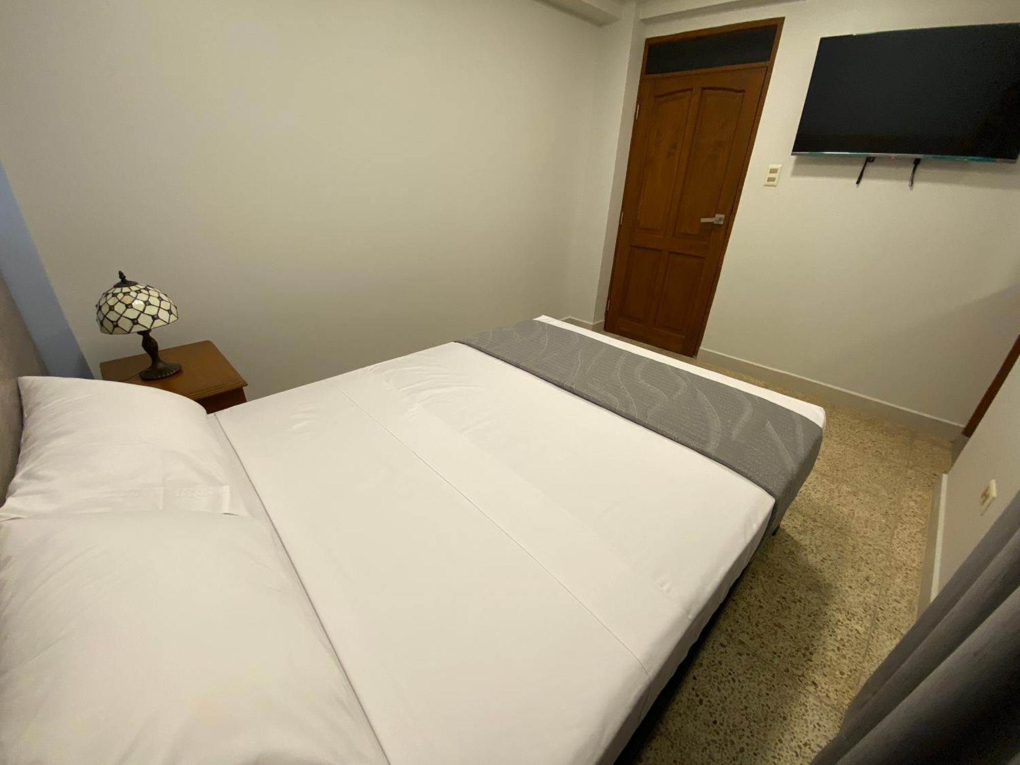 Izza Hotel Cochabamba Kültér fotó